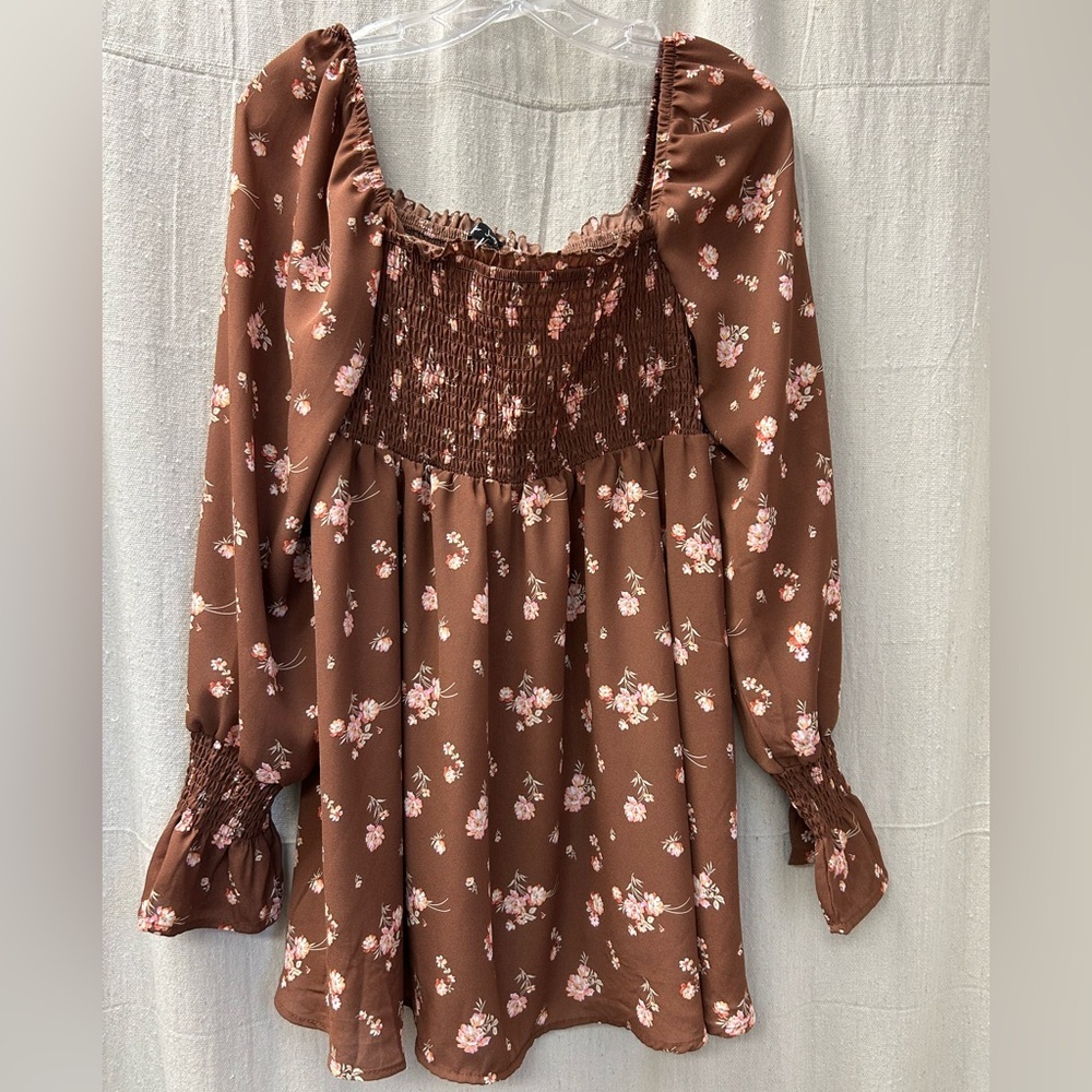 J for Justify/ NWT/ Floral Brown Smocked Women's Top/ L